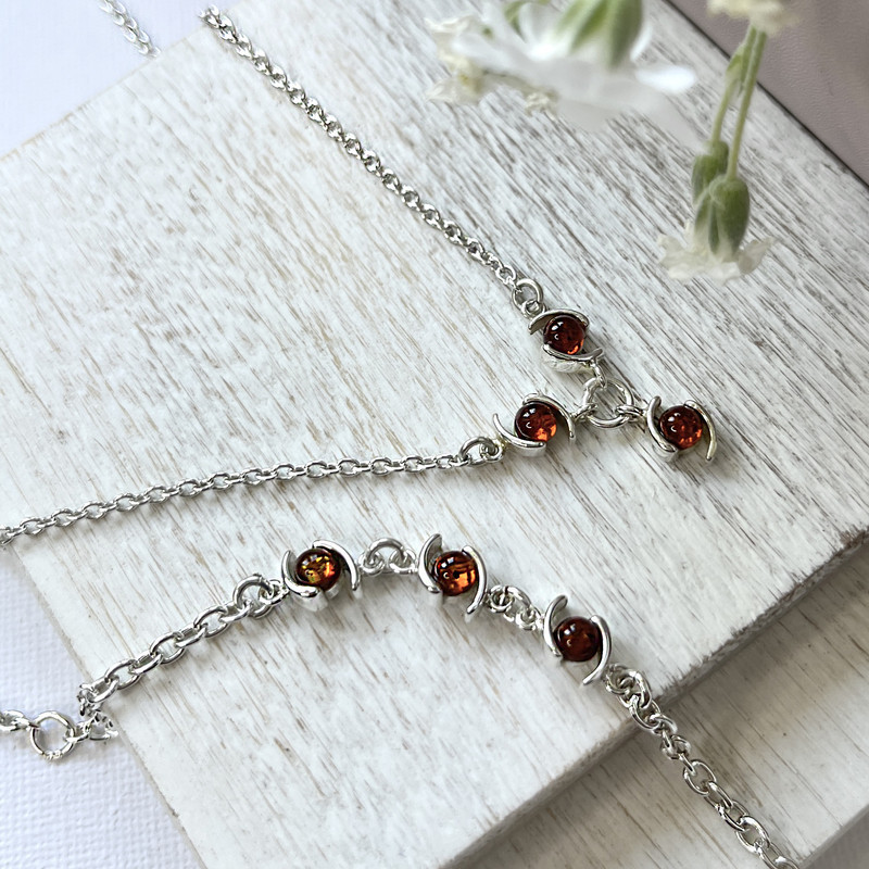Collana in ambra naturale color cognac, argento 925, 42+4 cm