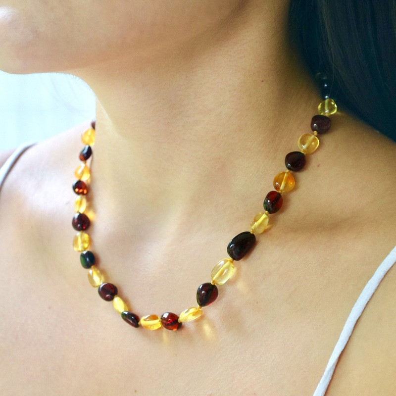 Collier d'ambre multicolore naturel de la mer Baltique olive, longueur 45 cm