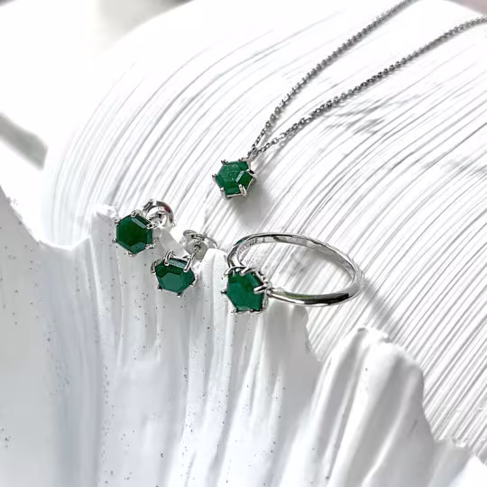 Collier en aventurine verte, argent 925 rhodié, longueur ajustable 42+3 cm