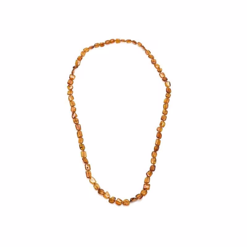 Collana in ambra naturale color cognac del Mar Baltico, irregolare, lunghezza 70 cm