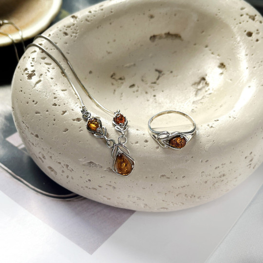 Natürliche Ostsee-Cognac-Bernstein-Tropfenkette, 925 Silber