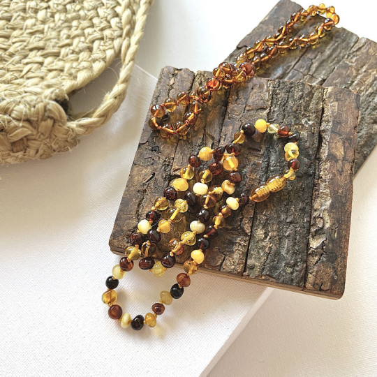 Collier d'ambre cognac naturel de la mer Baltique baroque, longueur 42 cm