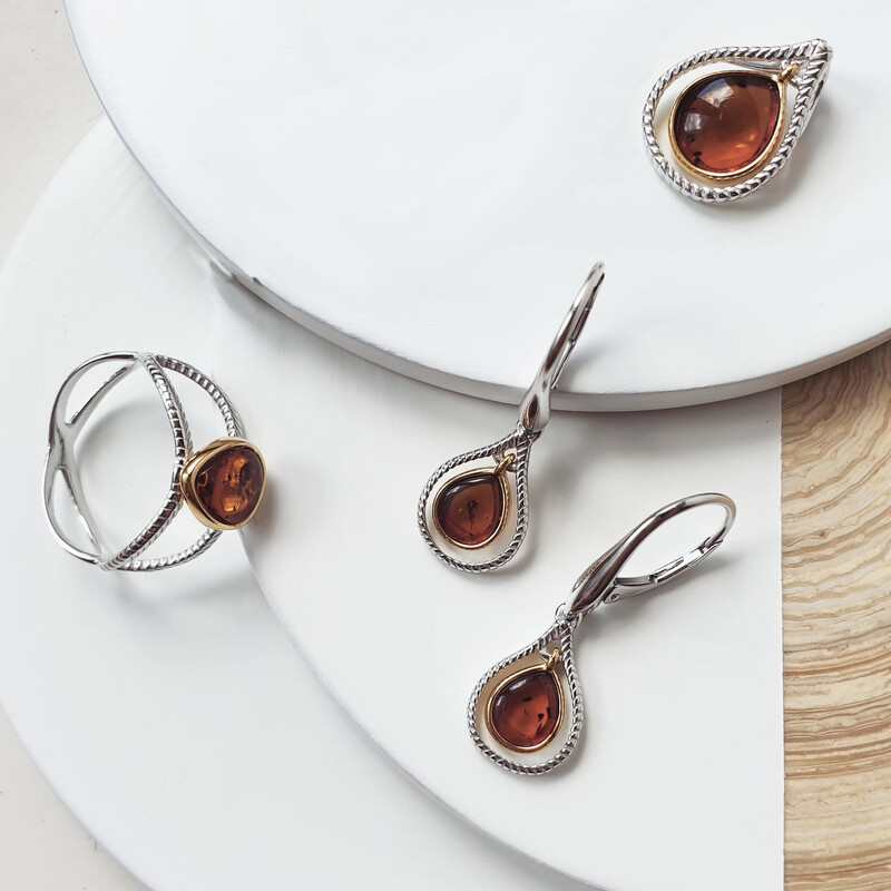Pendentif goutte en ambre cognac naturel, argent 925 rhodié, diamètre 1,3x1,7 cm