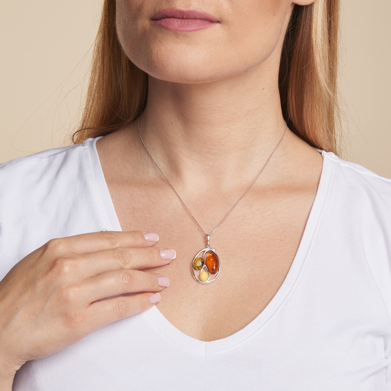 Pendentif en ambre multicolore naturel, argent 925 rhodié, diamètre 2x2,8+1 cm
