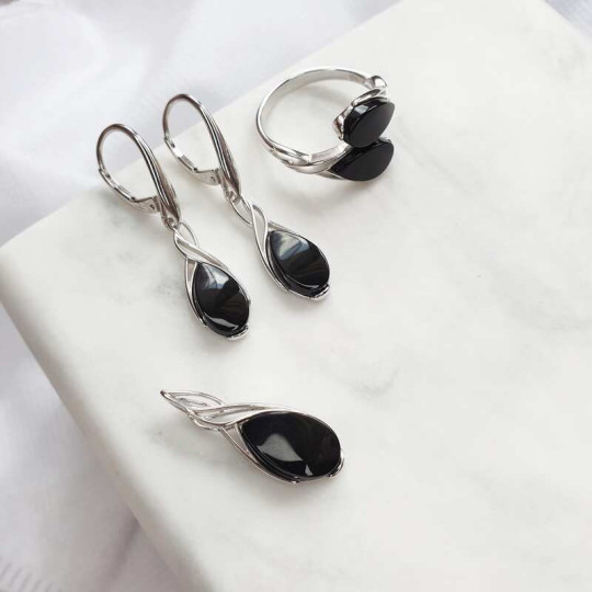 Anillo de gota de ágata negra natural, en plata 925 rodiada