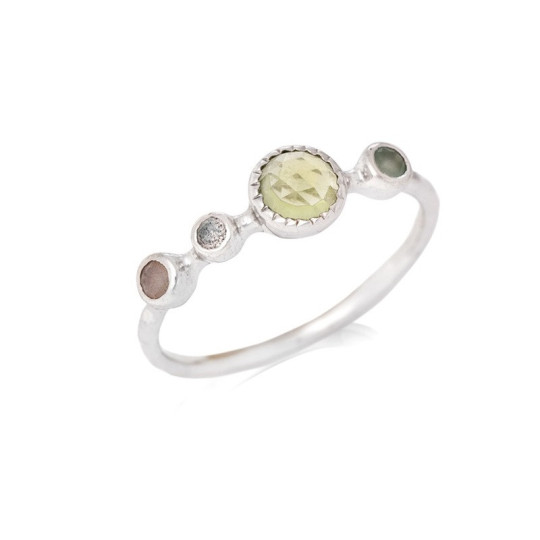 Anello rotondo multipietra, in argento 925 rodiato
