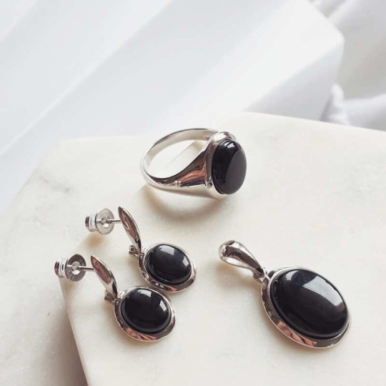 Oval natural black agate ring, rhodium-plated 925 silver