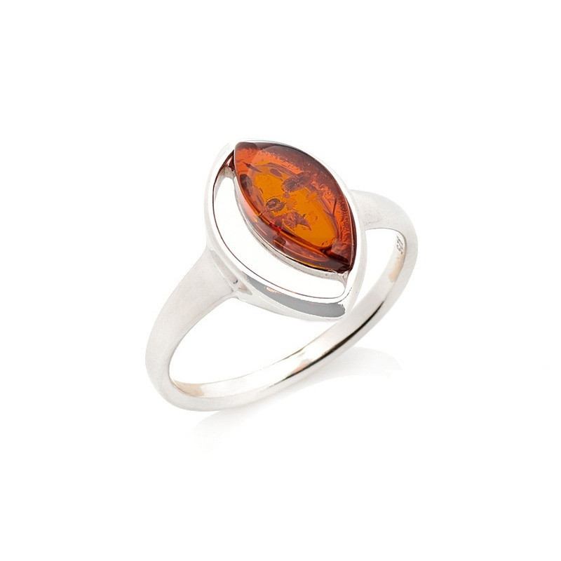 Anello in ambra naturale color cognac del Mar Baltico, navette, in argento 925 rodiato