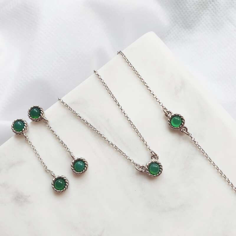 Boucles d'oreilles pendantes rondes en agate verte, en argent 925 rhodié