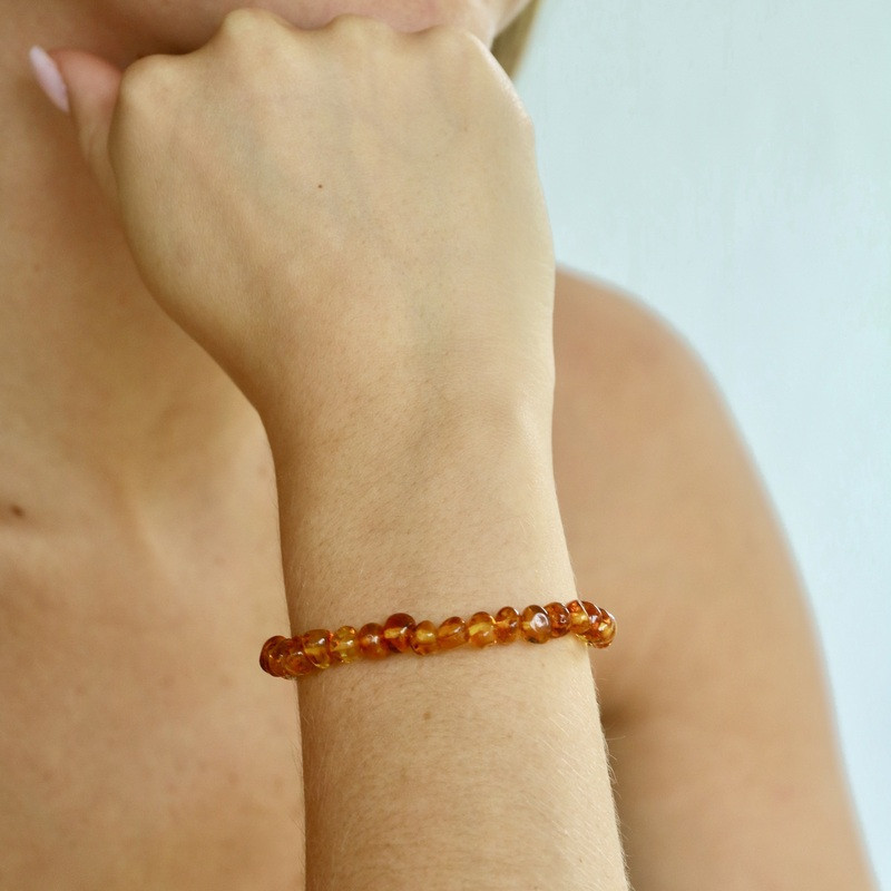 Pulsera de ámbar báltico natural color coñac barroco, longitud 18-19 cm