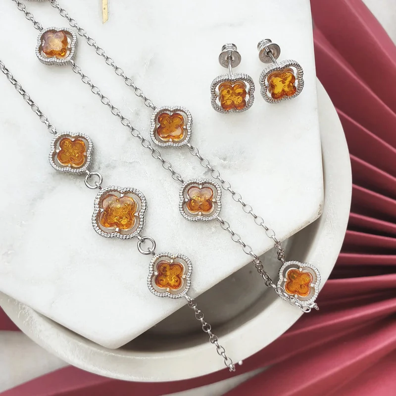 Bijoux en ambre et argent