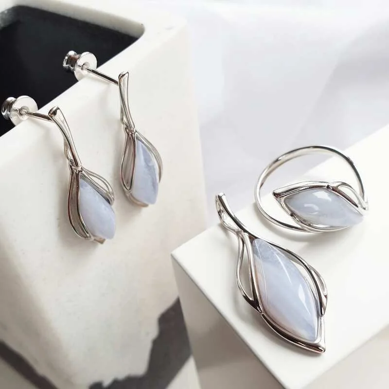 Agate earrings