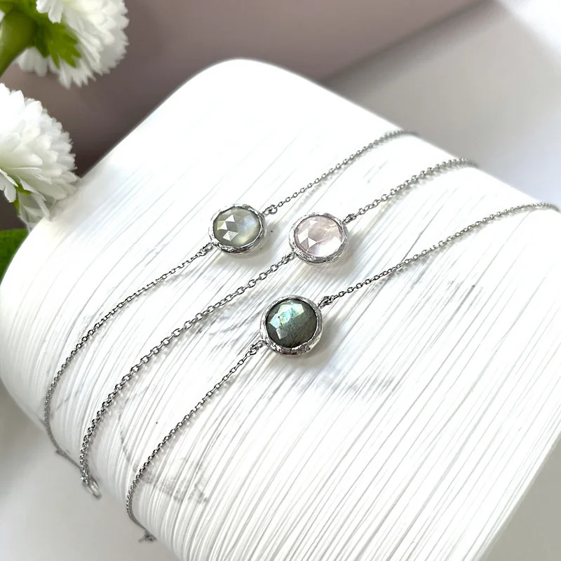 Braccialetti di pietra di luna